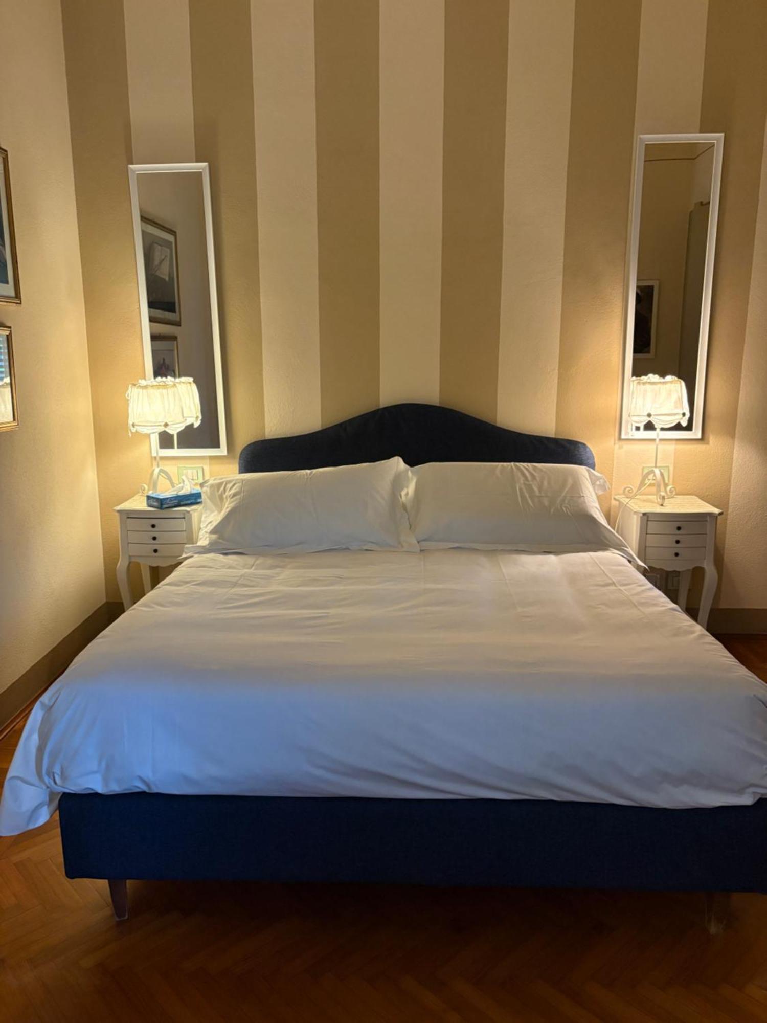 Villa Agnese B&B ลุคคา ภายนอก รูปภาพ